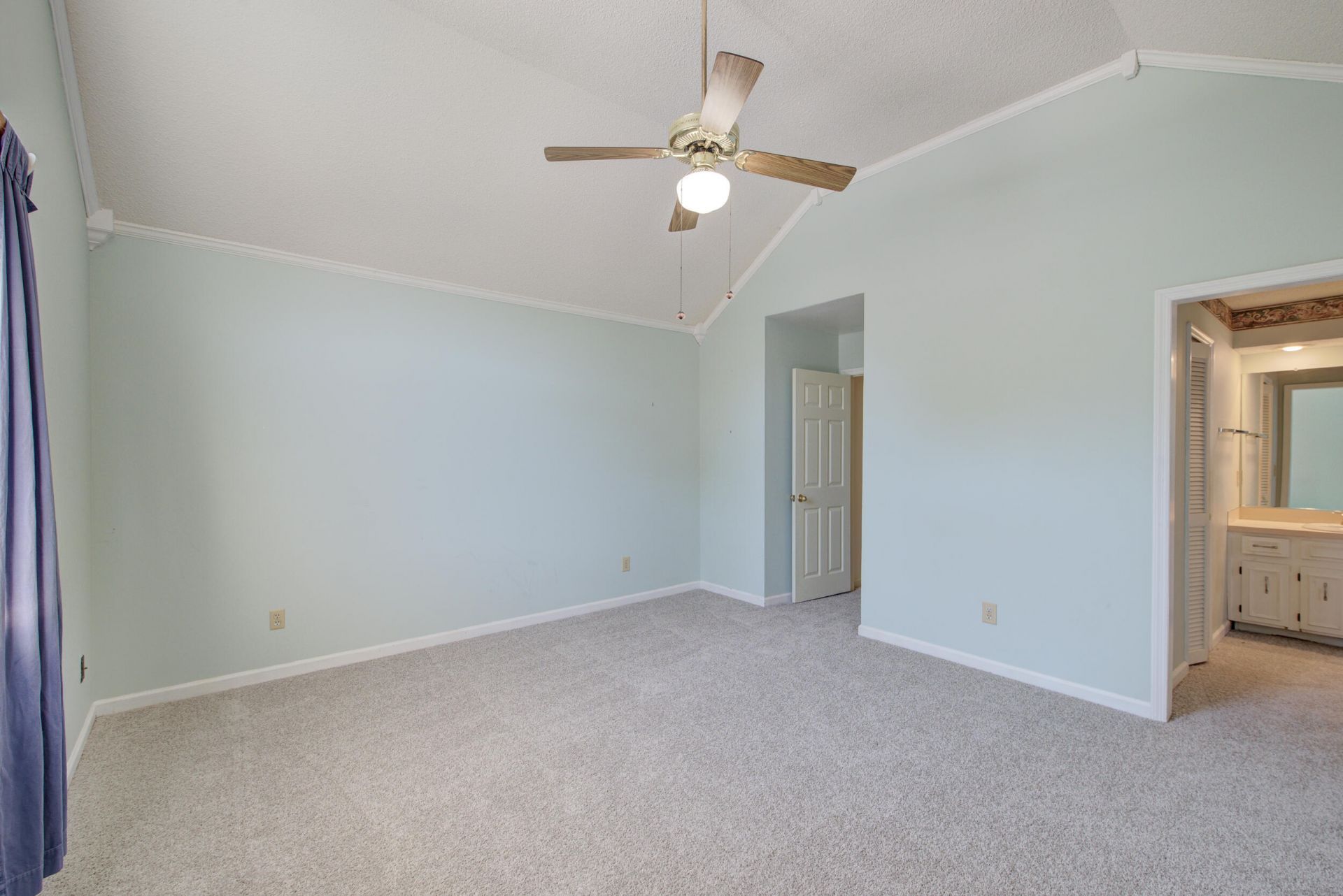 69 Jawol Drive Photo 24