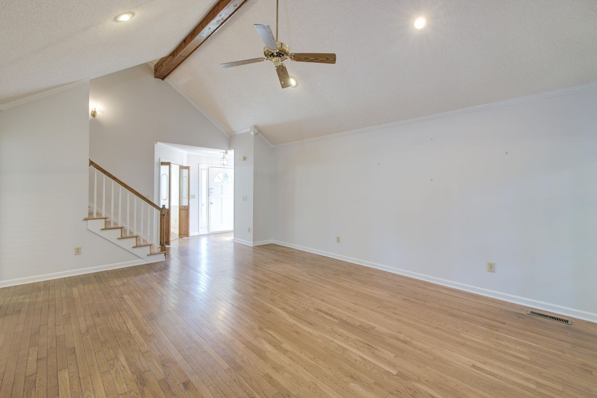 69 Jawol Drive Photo 37