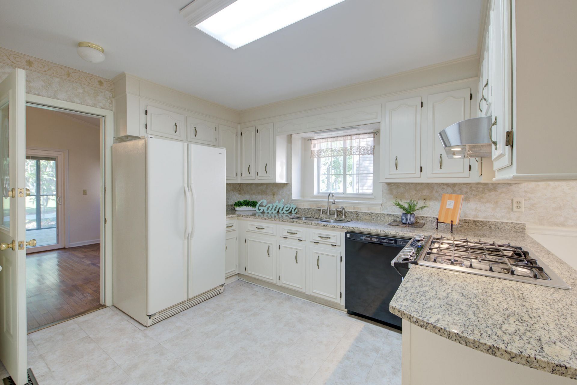 69 Jawol Drive Photo 42