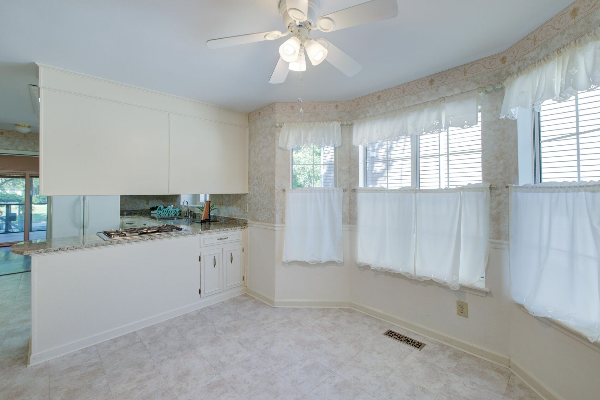 69 Jawol Drive Photo 44