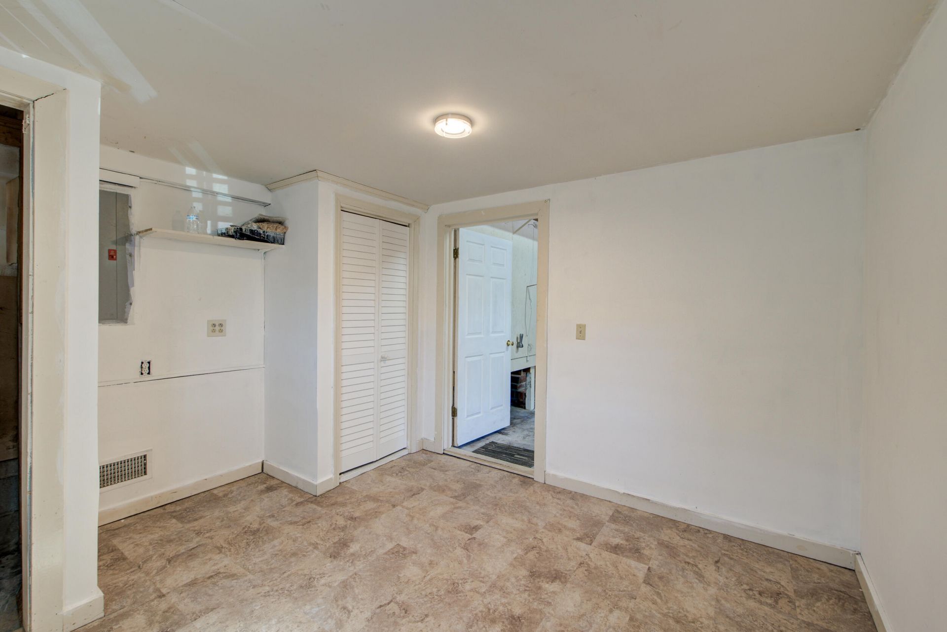 69 Jawol Drive Photo 54