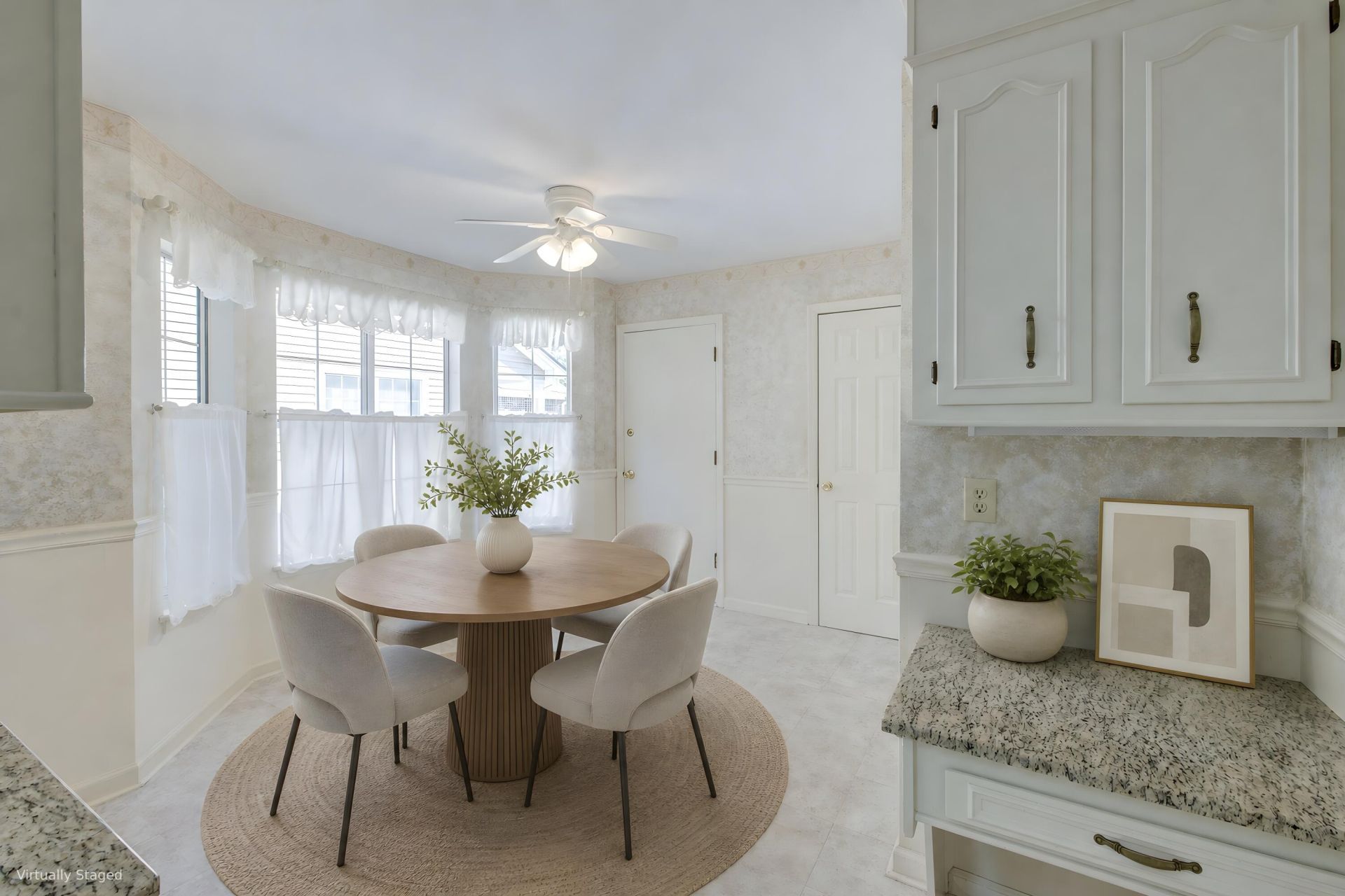 69 Jawol Drive Photo 6