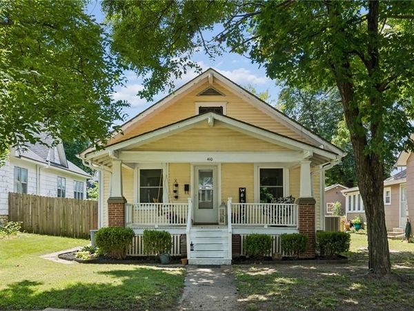 410 W 5th Avenue, Garnett, KS 66032
