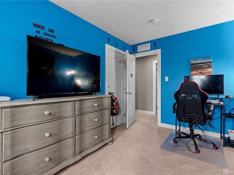 6024 Boxelder Drive, Tipp City, OH 45371 Photo 20
