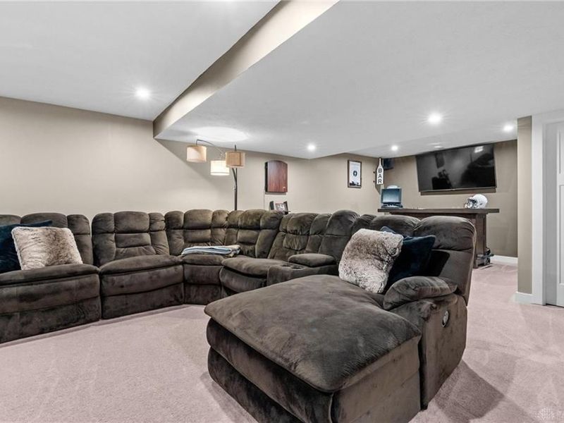 6024 Boxelder Drive, Tipp City, OH 45371 Photo 28