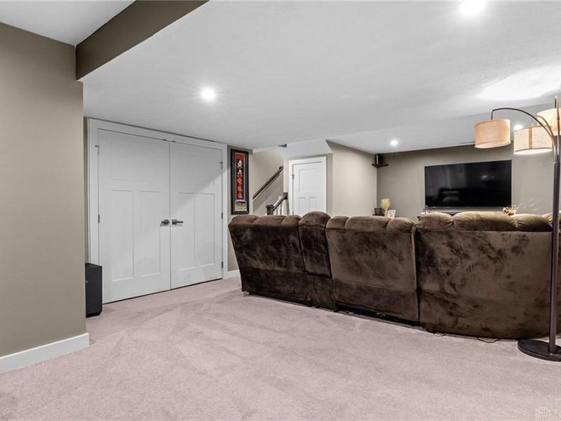 6024 Boxelder Drive, Tipp City, OH 45371 Photo 32