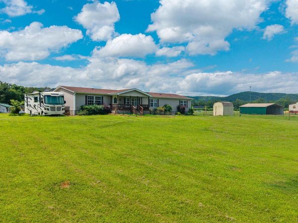 140 SENTINEL Road, Mountain Pine, AR 71956