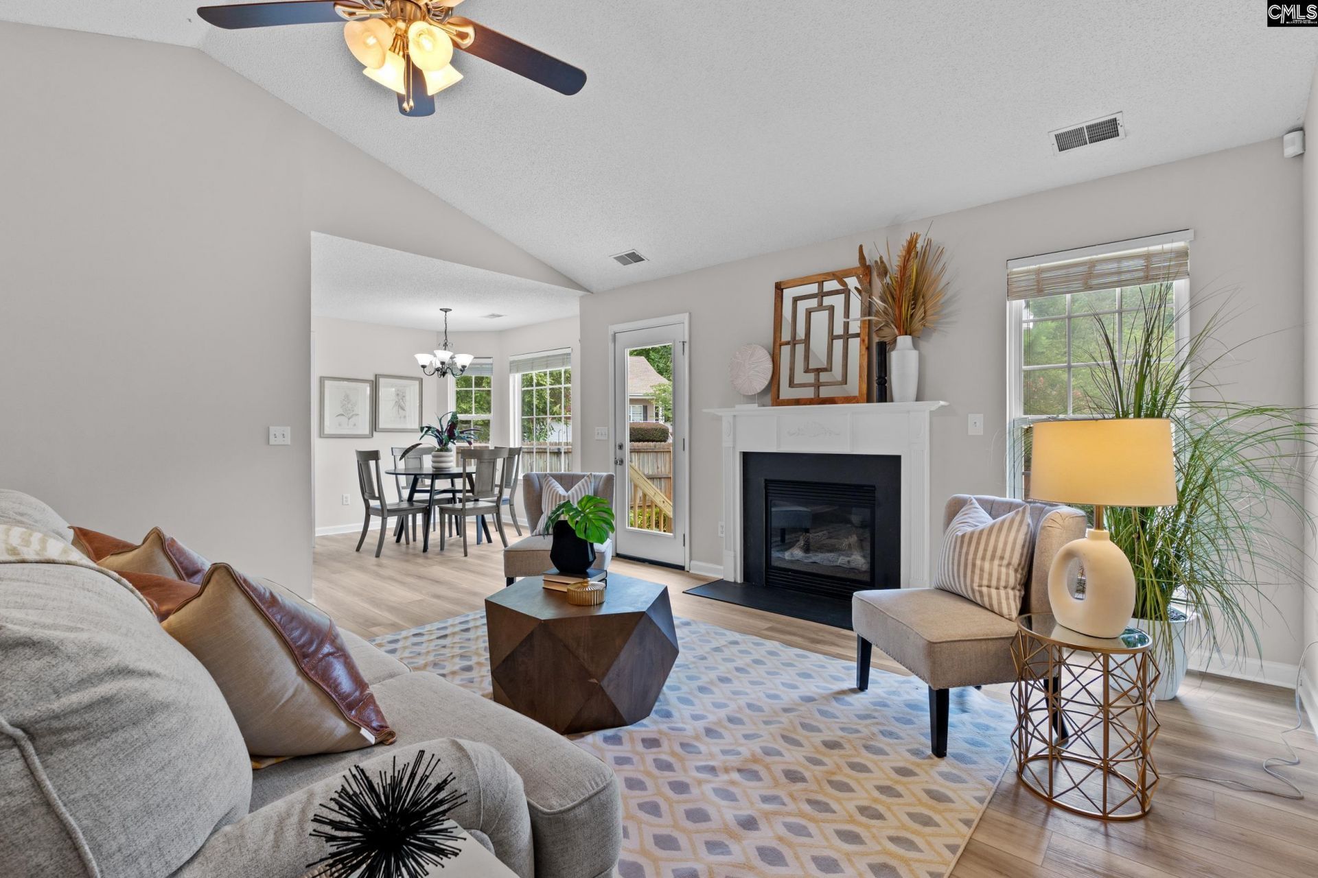 201 Kwanzan Drive  Photo 5