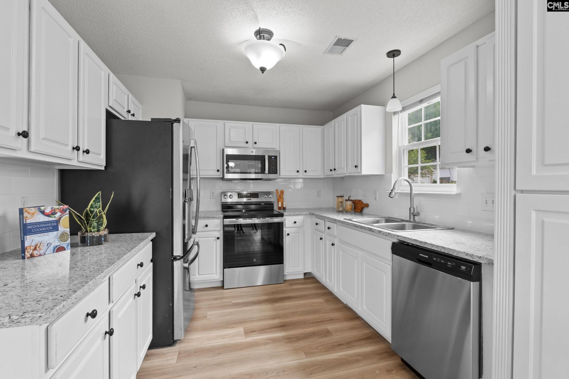 201 Kwanzan Drive  Photo 9