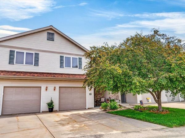 148 Alpine Meadow Circle, Oregon, WI 53575