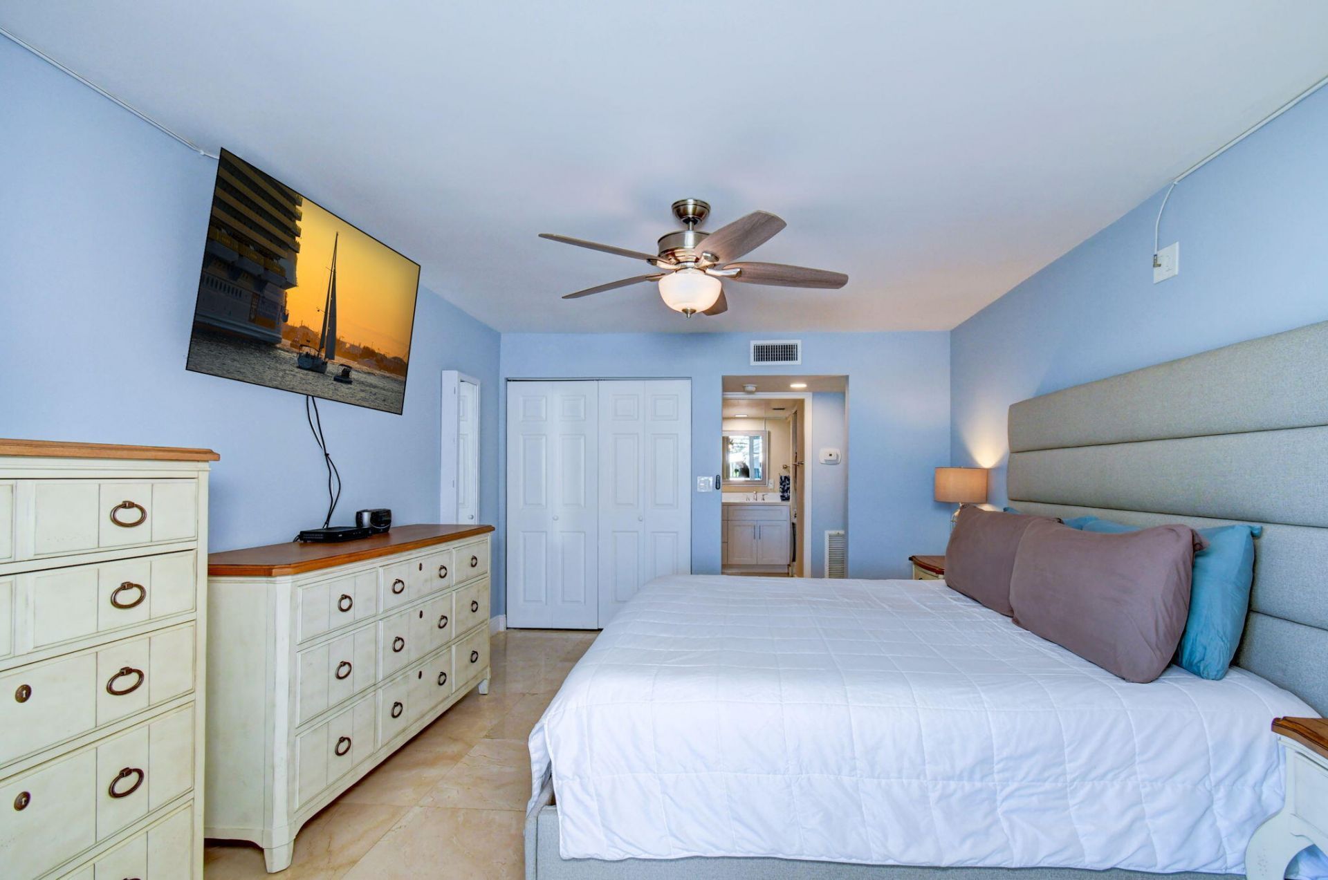 8302 Marina Villas Drive, Unit 8302, Duck Key, FL 33050 Photo