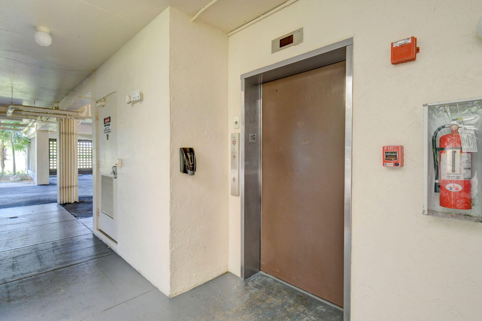 8302 Marina Villas Drive, Unit 8302, Duck Key, FL 33050 Photo