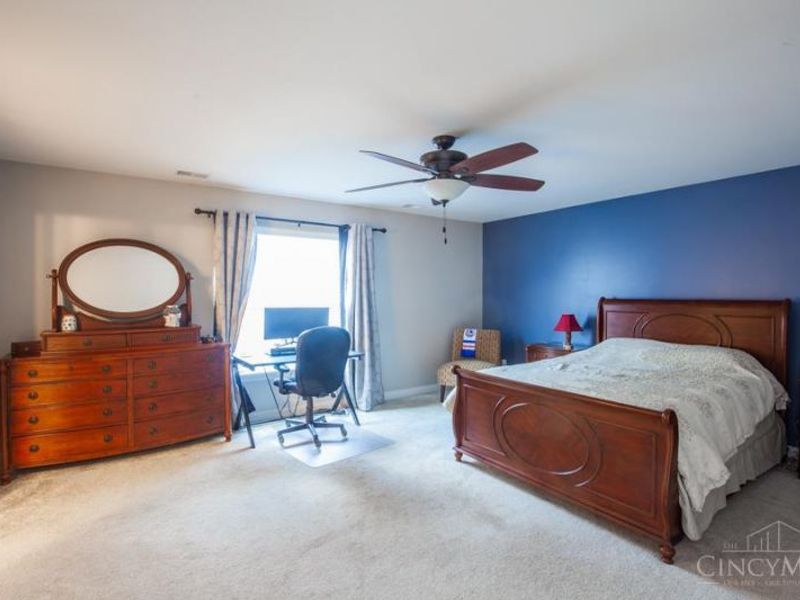 1779 Victoria Court, Wyoming, OH 45215 Photo 14