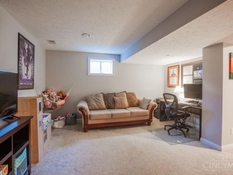 1779 Victoria Court, Wyoming, OH 45215 Photo 31