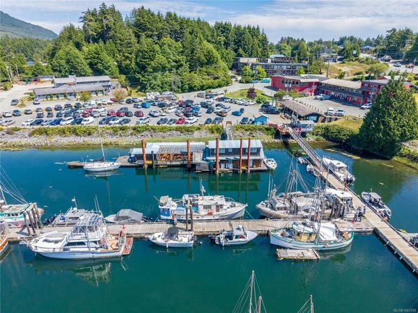200 Hemlock St, Ucluelet, BC V0R 3A0
