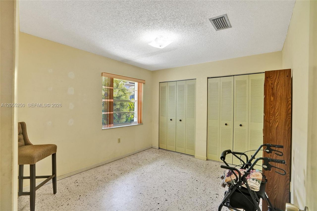 3170 SW 26th St , Miami, FL 33133 Photo