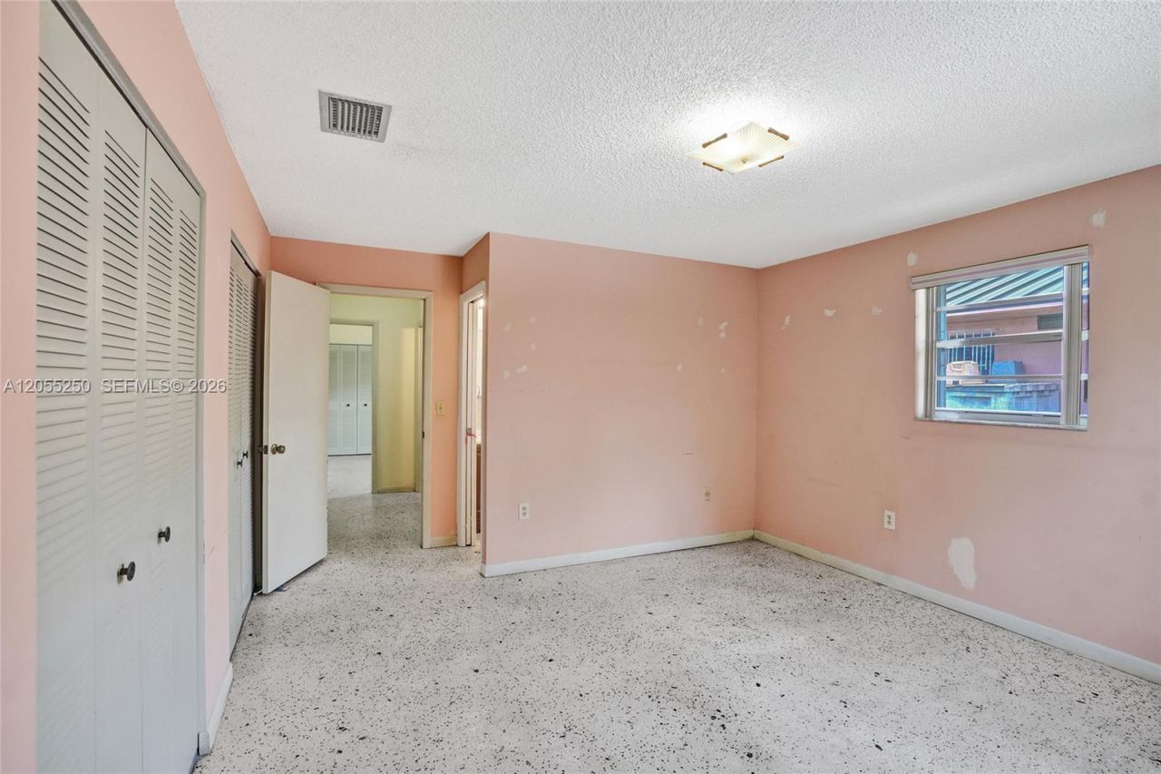 3170 SW 26th St , Miami, FL 33133 Photo