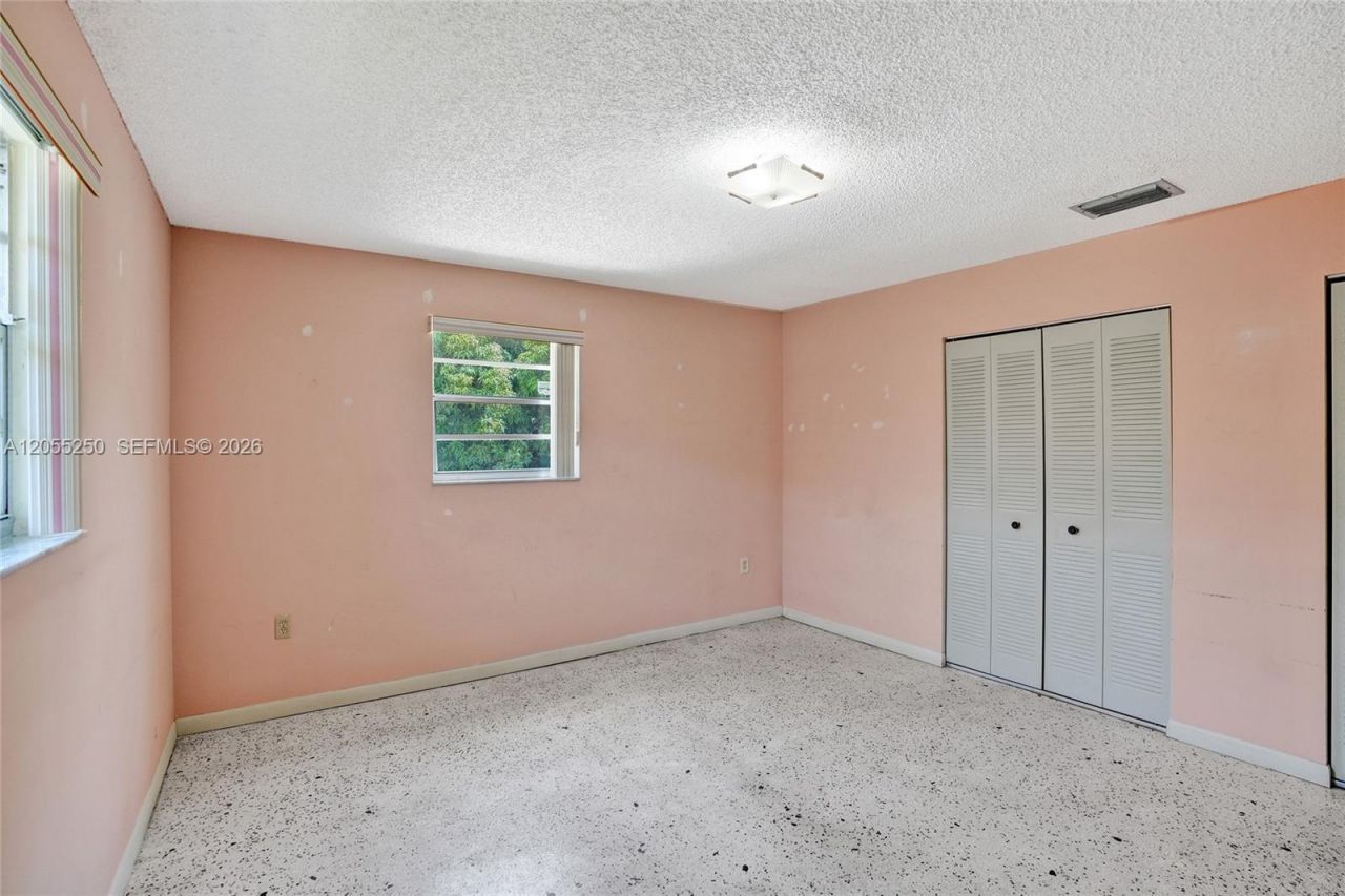 3170 SW 26th St , Miami, FL 33133 Photo