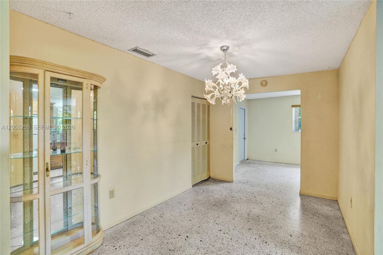 3170 SW 26th St , Miami, FL 33133 Photo