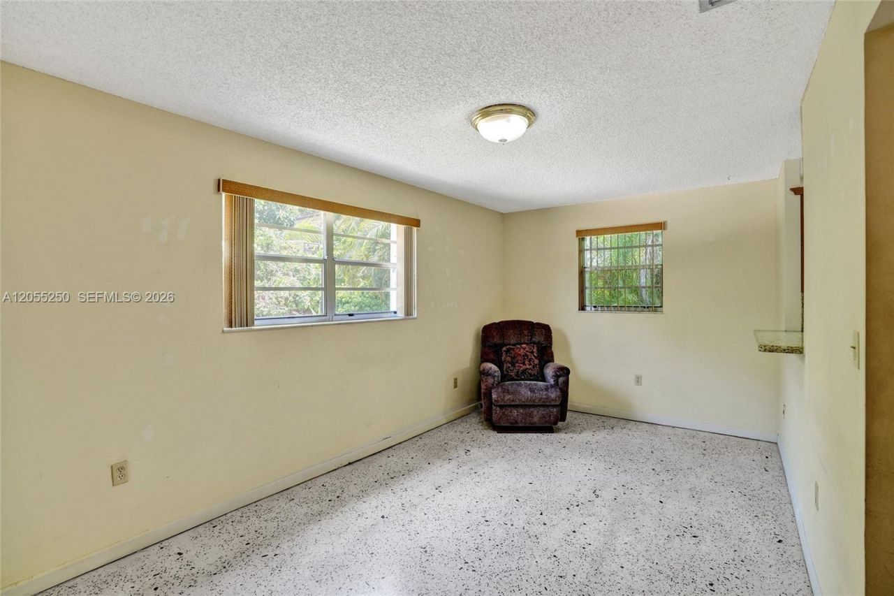 3170 SW 26th St , Miami, FL 33133 Photo