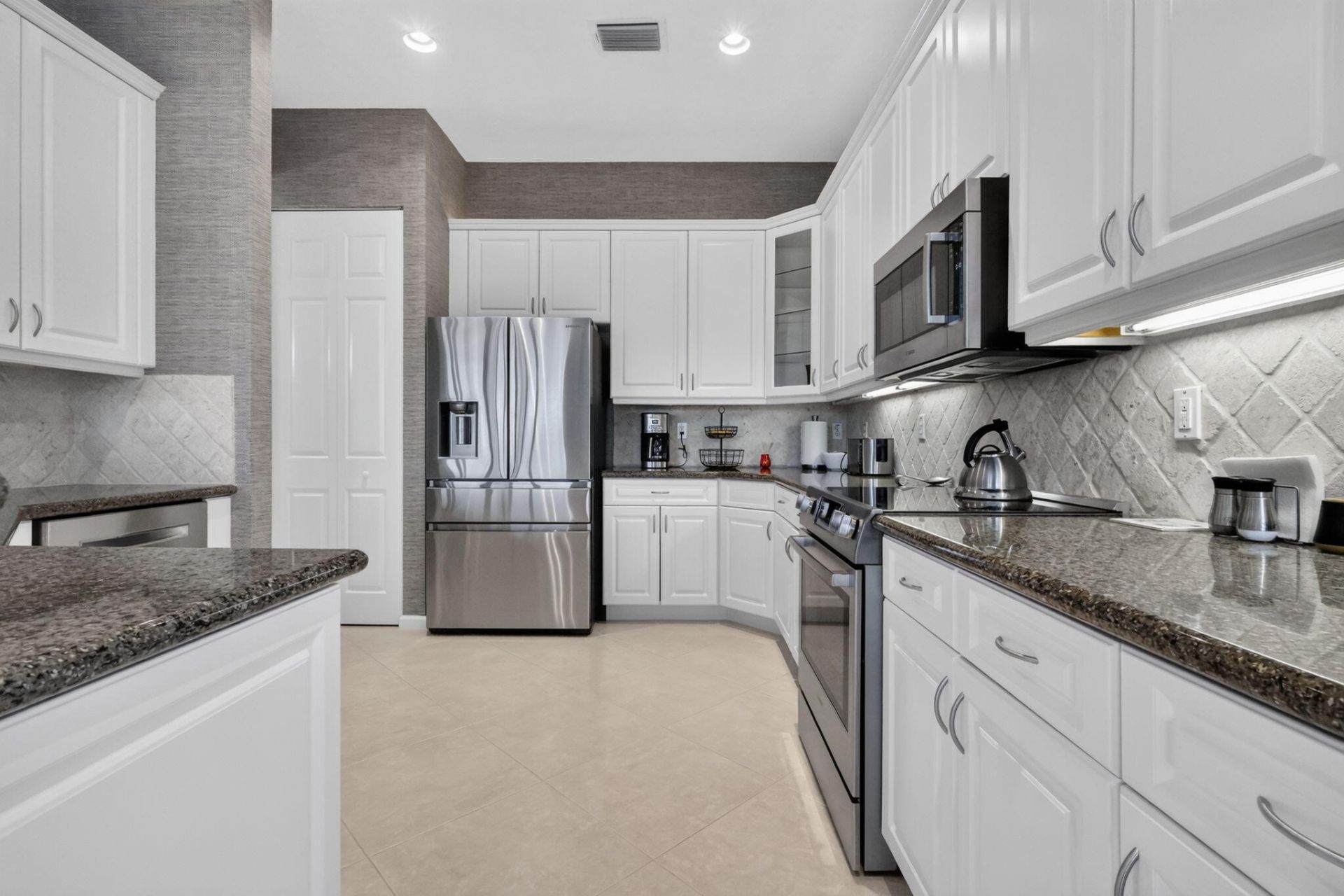7760 Lighthouse Point Lane, Lake Worth, FL 33467 Photo