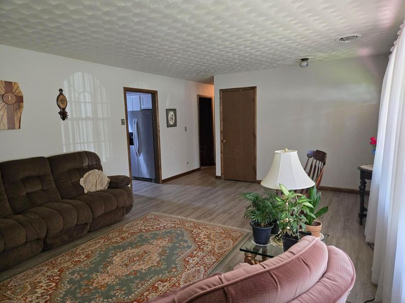 6065 Rollins Drive, Nashport, OH 43830 Photo 3