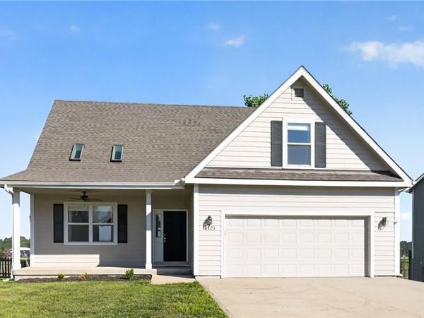 1121 Peach Street, Eudora, KS 66025