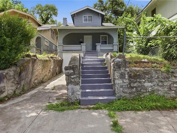 2404 Denver Avenue, Kansas City, MO 64127