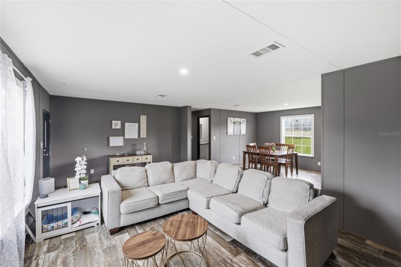 9831 NE 100th Street , Archer, FL 32618 Photo