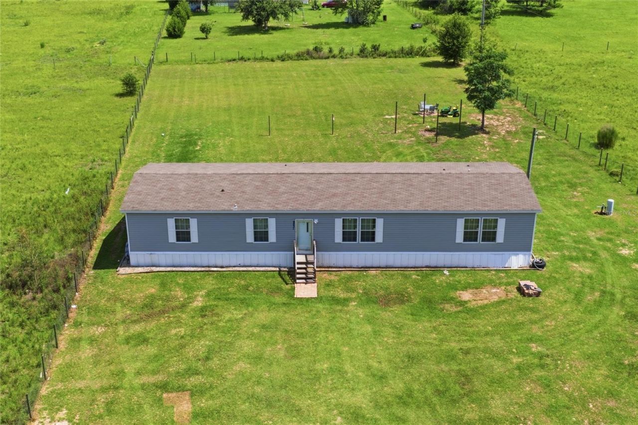 9831 NE 100th Street , Archer, FL 32618 Photo