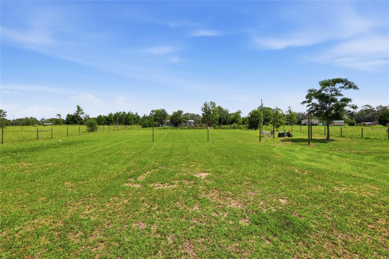 9831 NE 100th Street , Archer, FL 32618 Photo