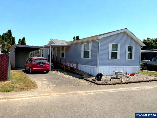 258 Clearwater Av NE, Salem, OR 97301