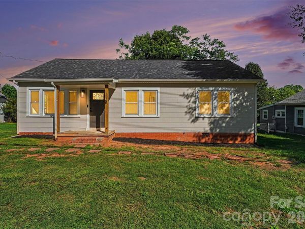 115 Autumn Leaf Road , Troutman, NC 28166