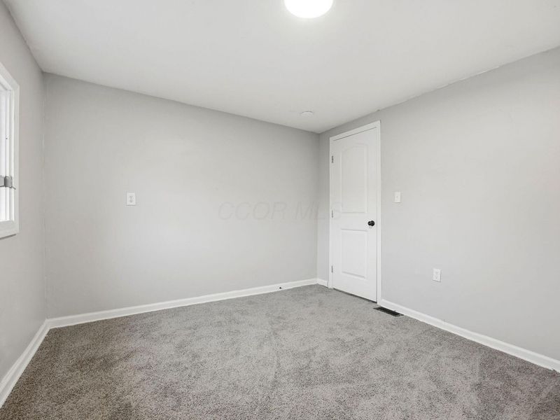1041 Market Street, Zanesville, OH 43701 Photo 15
