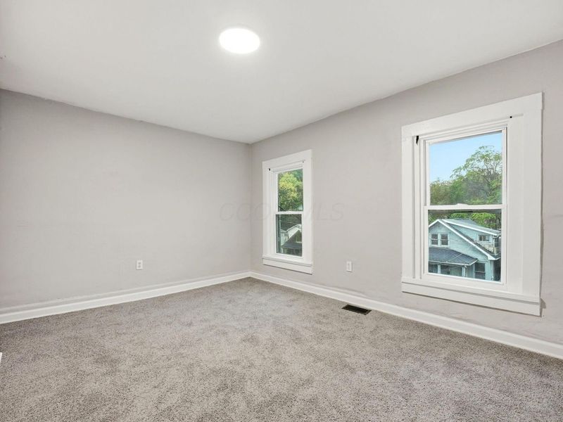 1041 Market Street, Zanesville, OH 43701 Photo 16