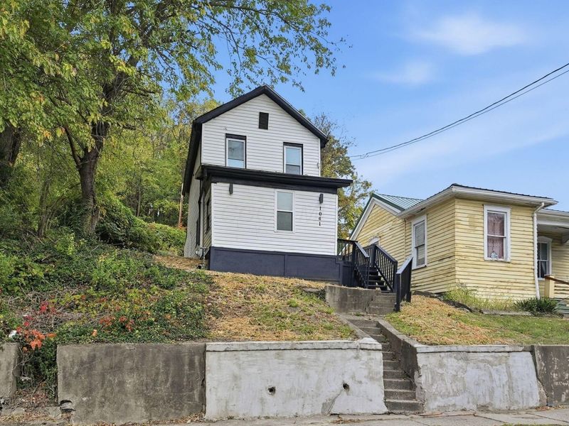 1041 Market Street, Zanesville, OH 43701 Photo 5