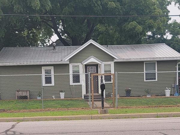 125 N Bowen Avenue, Bremen, IN 46506