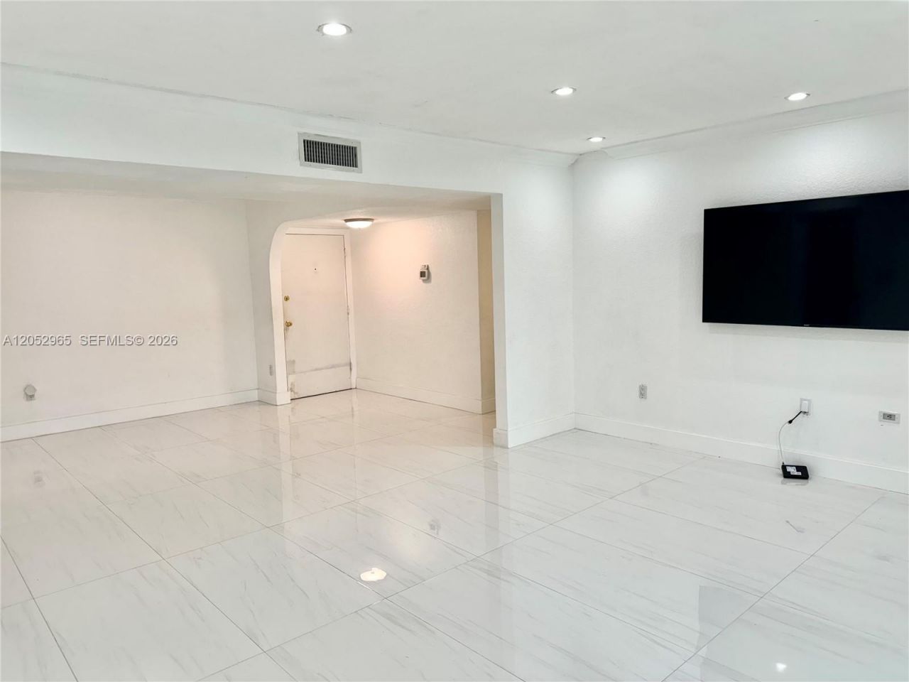 7401 SW 82nd St , Unit 303S, Miami, FL 33143 Photo