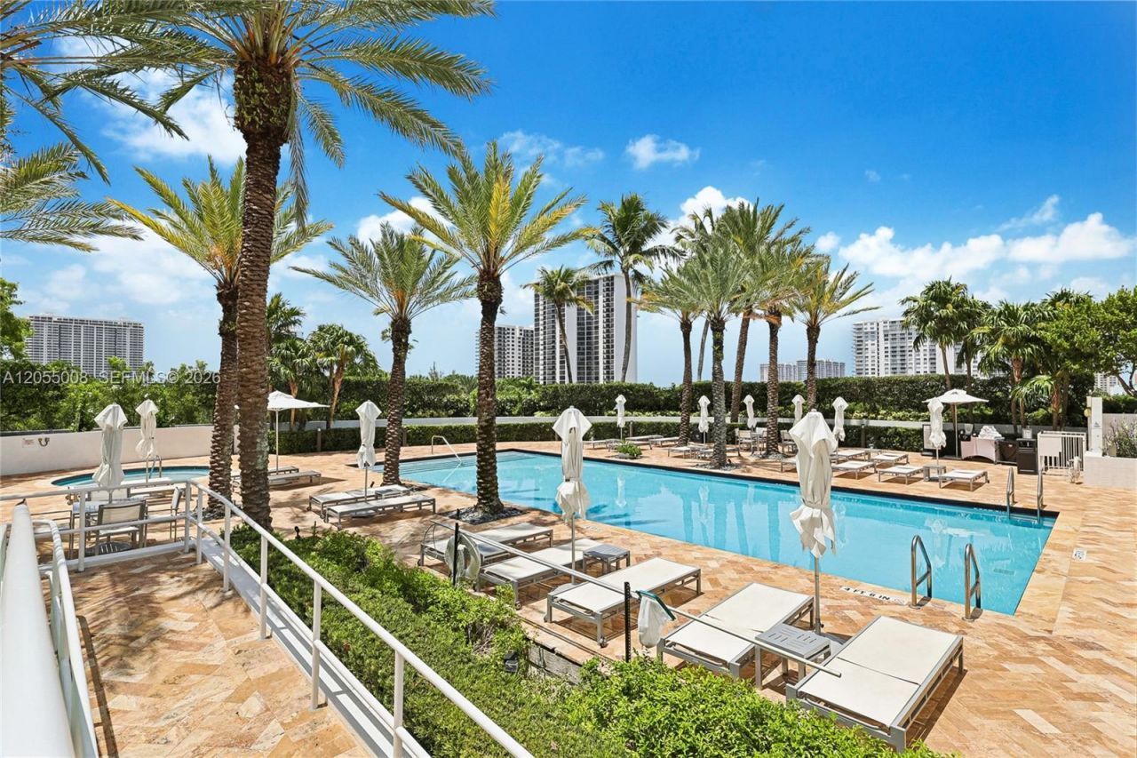 3301 NE 183rd St , Unit 502, Aventura, FL 33160 Photo