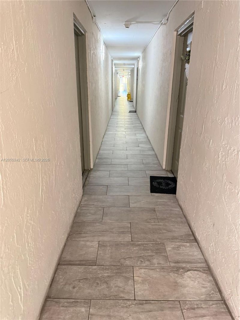 8240 SW 210th St , Unit 203, Cutler Bay, FL 33189 Photo