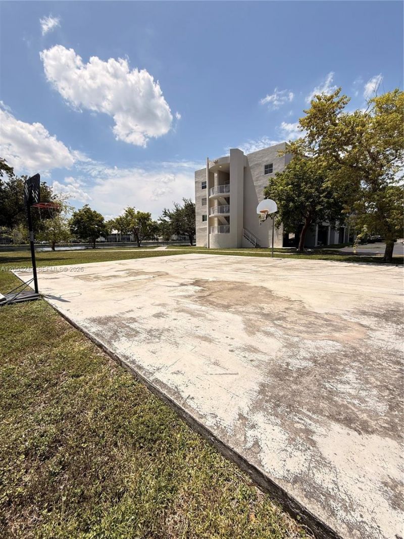 8240 SW 210th St , Unit 203, Cutler Bay, FL 33189 Photo