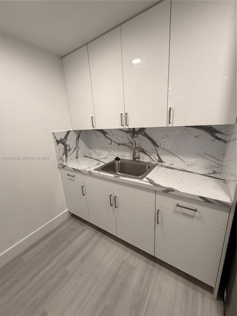 8240 SW 210th St , Unit 203, Cutler Bay, FL 33189 Photo