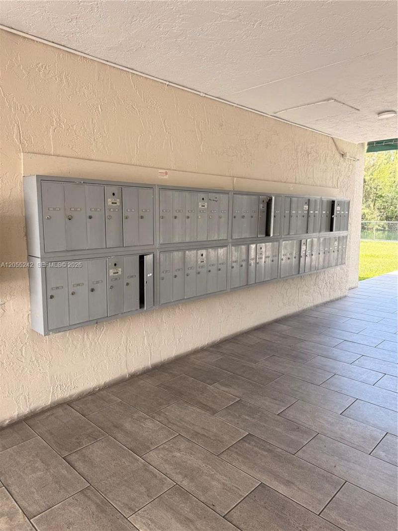 8240 SW 210th St , Unit 203, Cutler Bay, FL 33189 Photo