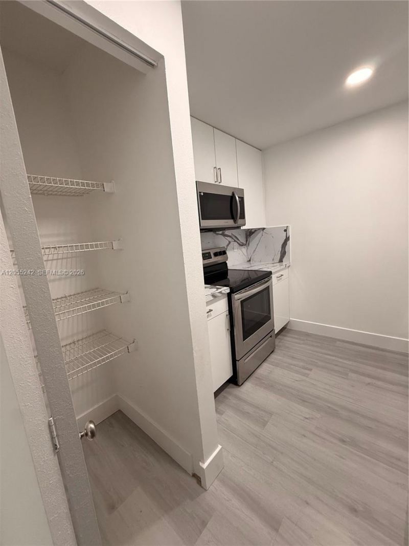8240 SW 210th St , Unit 203, Cutler Bay, FL 33189 Photo