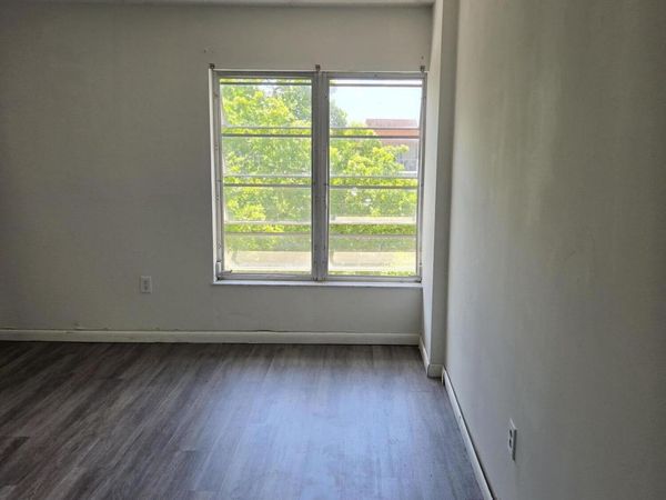 4160 INVERRARY Drive, Unit 507, Lauderhill, FL 33319