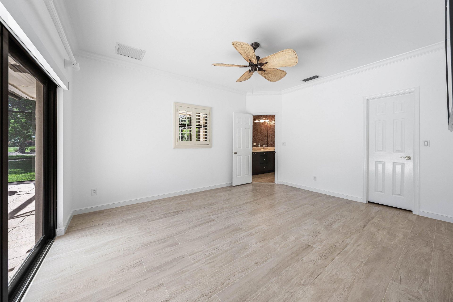 114 Glenbrook Court, Atlantis, FL 33462 Photo