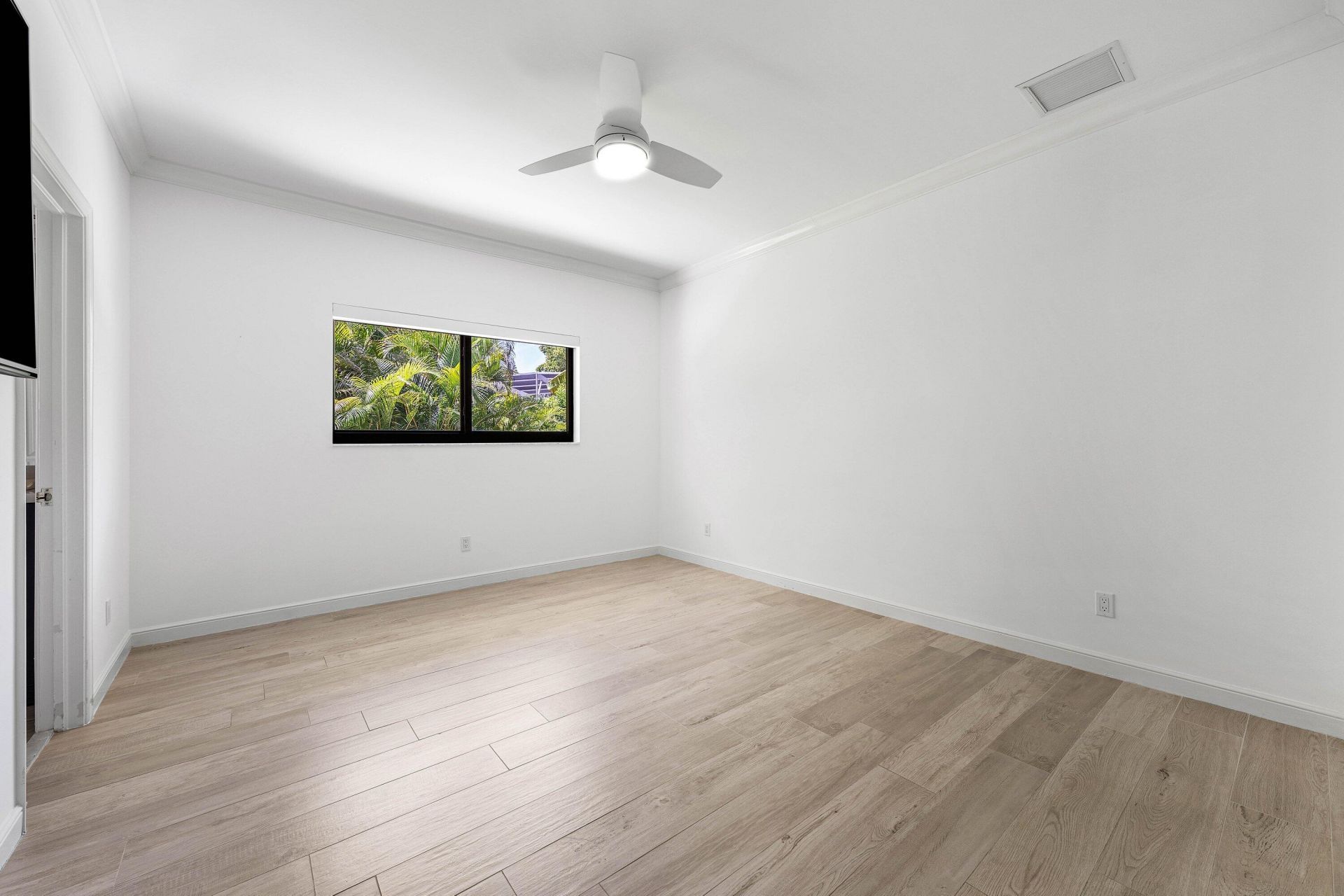 114 Glenbrook Court, Atlantis, FL 33462 Photo