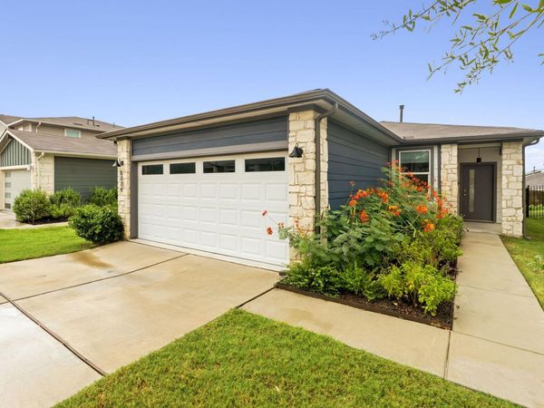 8004 Linda Michelle LN , Austin, TX 78724