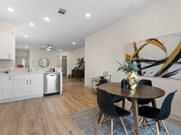 8004 Linda Michelle LN, Austin, TX 78724