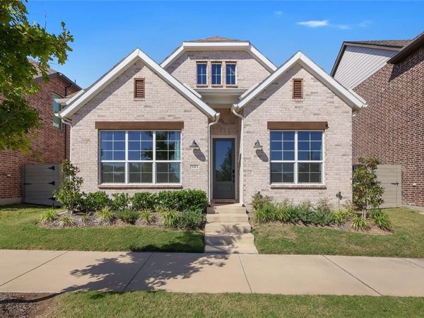3313 The Commons Parkway, Sachse, TX 75048